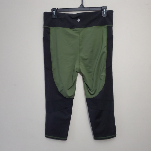 Lularoe Rise Fearless Crop Fitness Leggings Black and Olive Green 2X Pockets - Picture 2 of 10